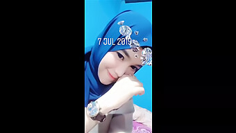 Sexy Principessa Indonesiana Su Bigo Live