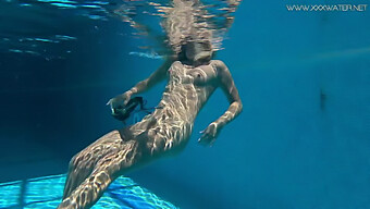 European Beauty Mary Kalisy'S Most Erotic Underwater Show