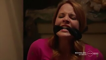 Frumusețea Americană Katie Leclerc Este Amorțită Și Fetișază În Bridge'S Revenge