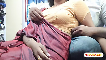 Milf India Matang Menggoda Saudara Tiri Lelakinya Dalam Seks Oral (18+)