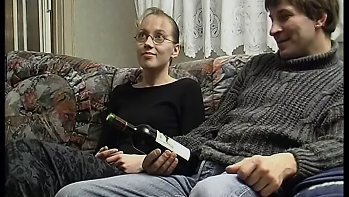 Retro Couple Enjoys Anal And Oral Sex On The Sofa