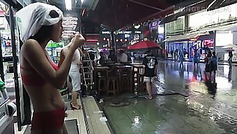 Gián Điệp Gái Mại Dâm Châu Á Ở Pattaya